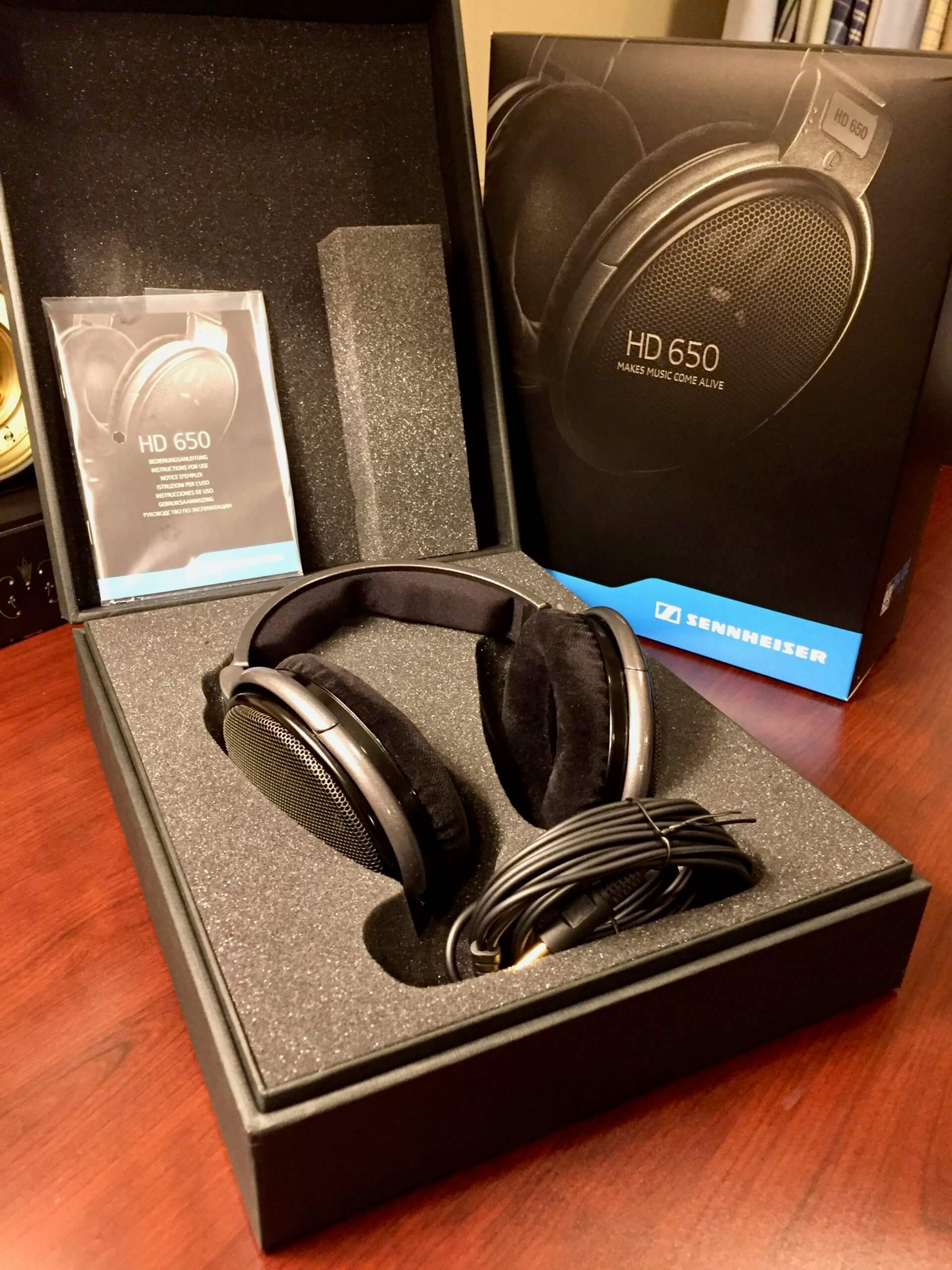 sennheiser hd 650 in a box