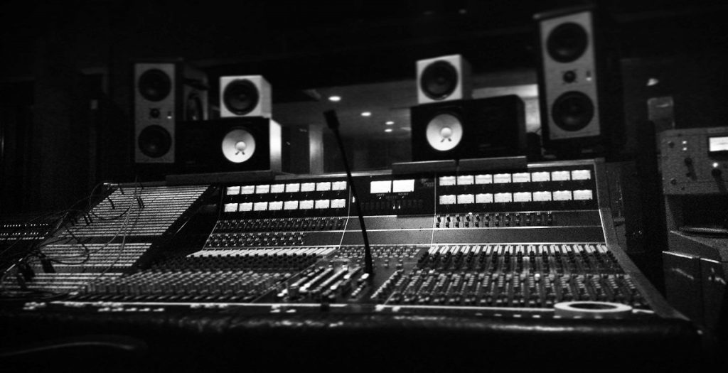 Best Recording Consoles Honoring The Greats! (2023)